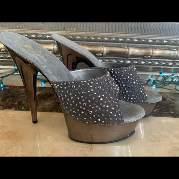 New Rhinestone Pleaser Heels Size 11 - Picture 1 of 6